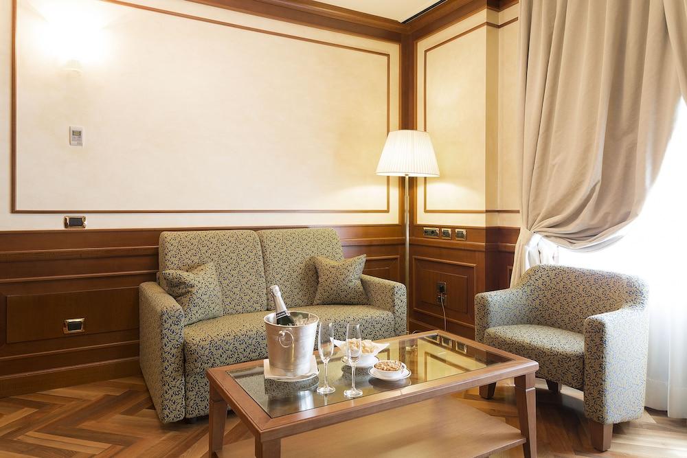 Manzoni Milano